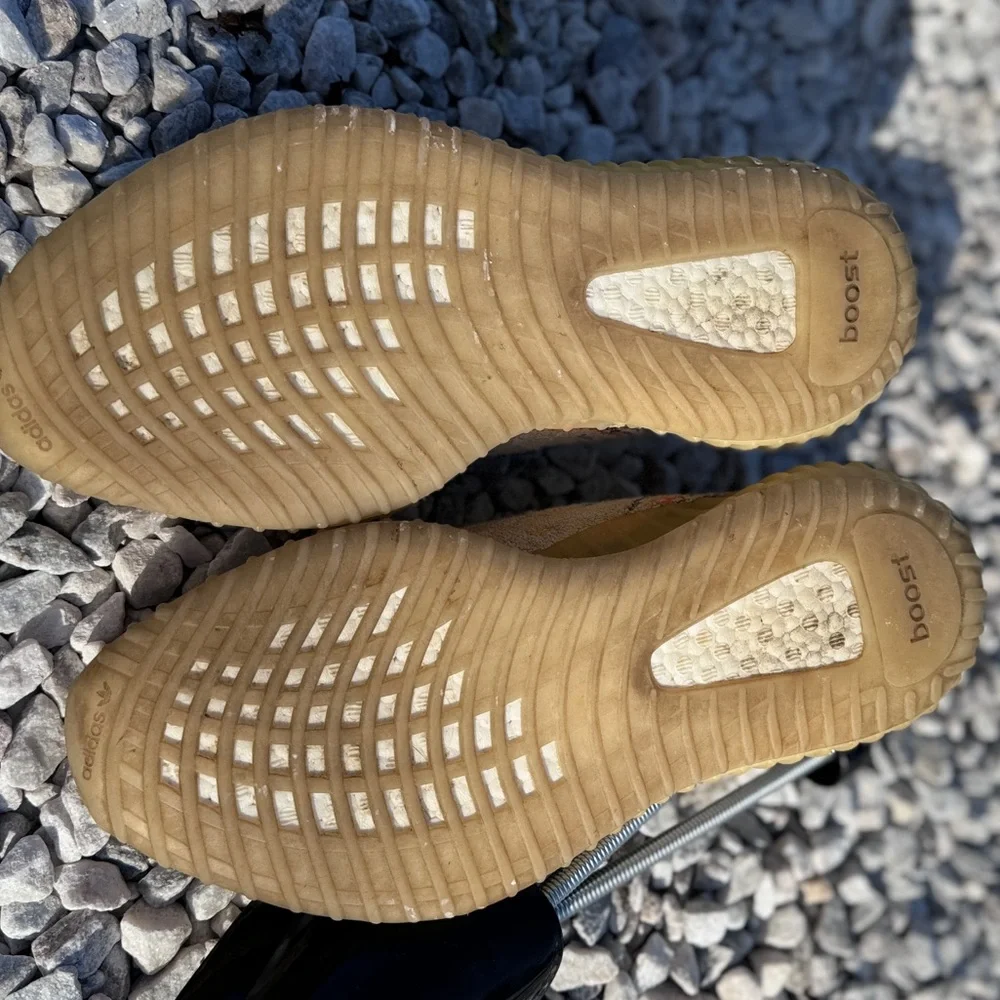 Adidas Yeezy Boost 350 V2 Low MX Oat - Picture 3 of 9